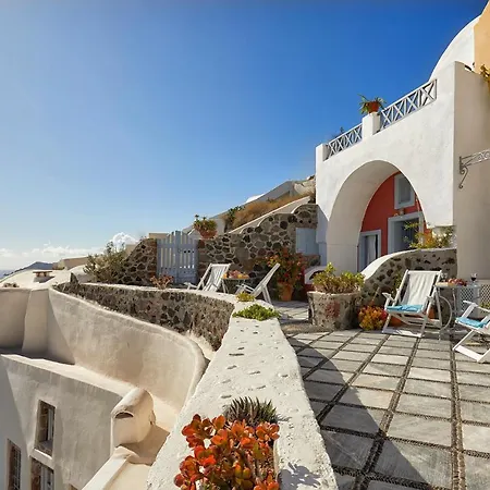 Lava Oia's Lägenhet *