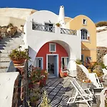 Apartment Lava Oia's