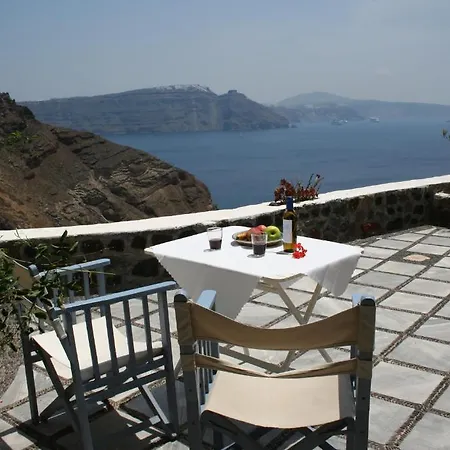 Apartment Lava Oia's Oia (Santorini)