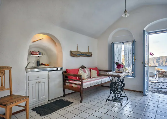 Apartamento Lava Oia's *